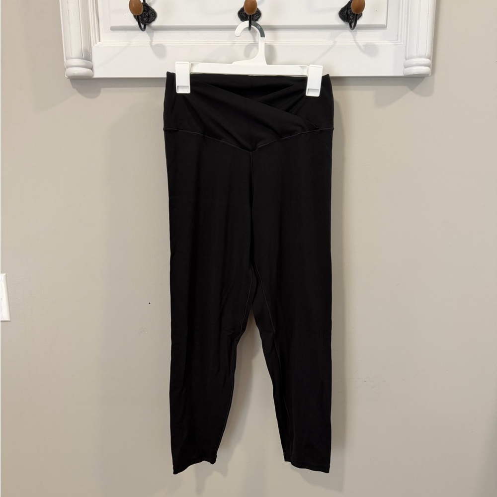 Aerie Black Size XL 7/8 Length Crossover Leggings